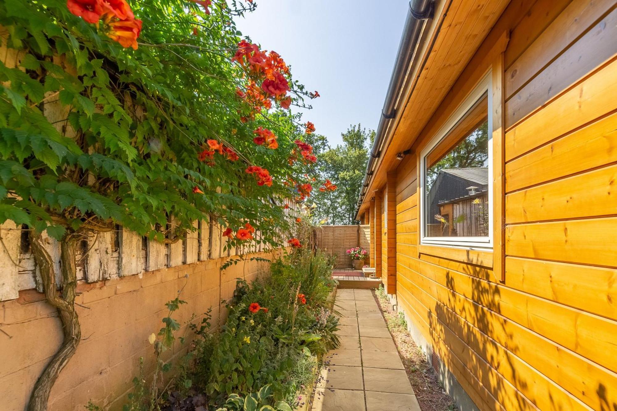 The Lodge Stowmarket Exterior photo